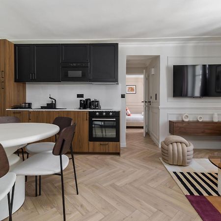 Poetic Stay - Louvre Париж Экстерьер фото
