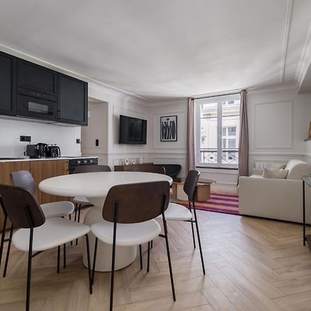 Poetic Stay - Louvre Париж Экстерьер фото