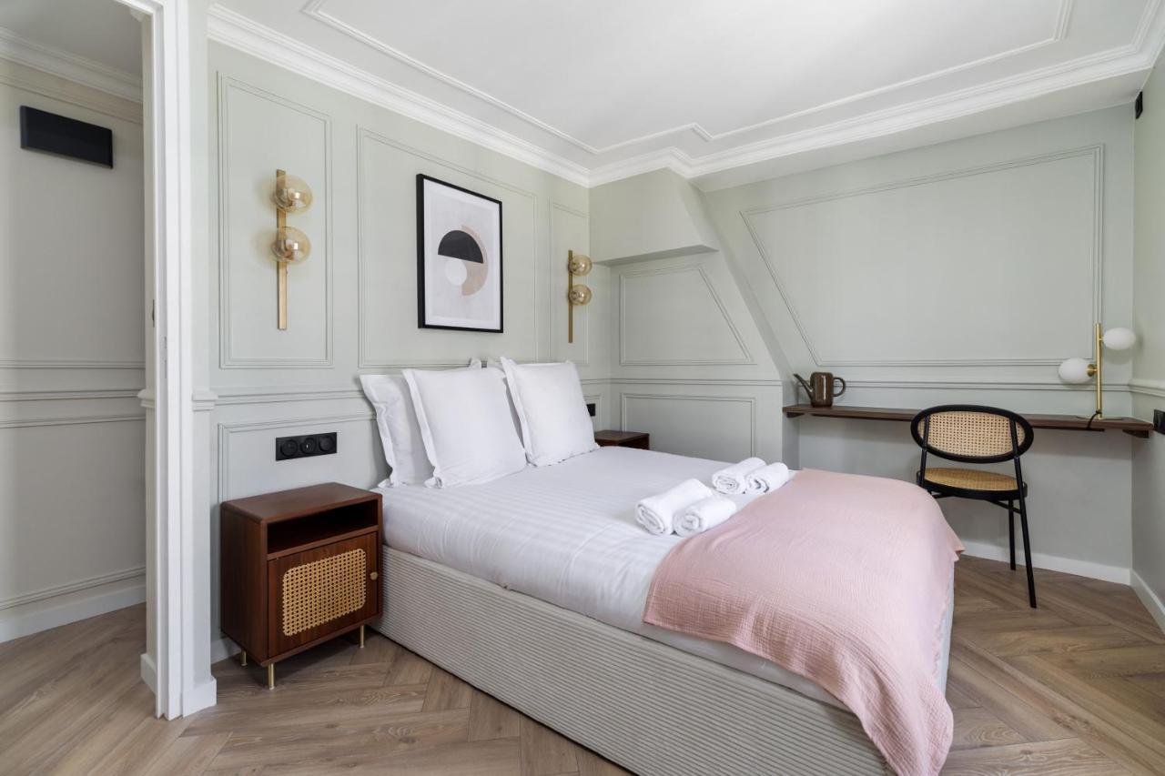 Poetic Stay - Louvre Париж Экстерьер фото