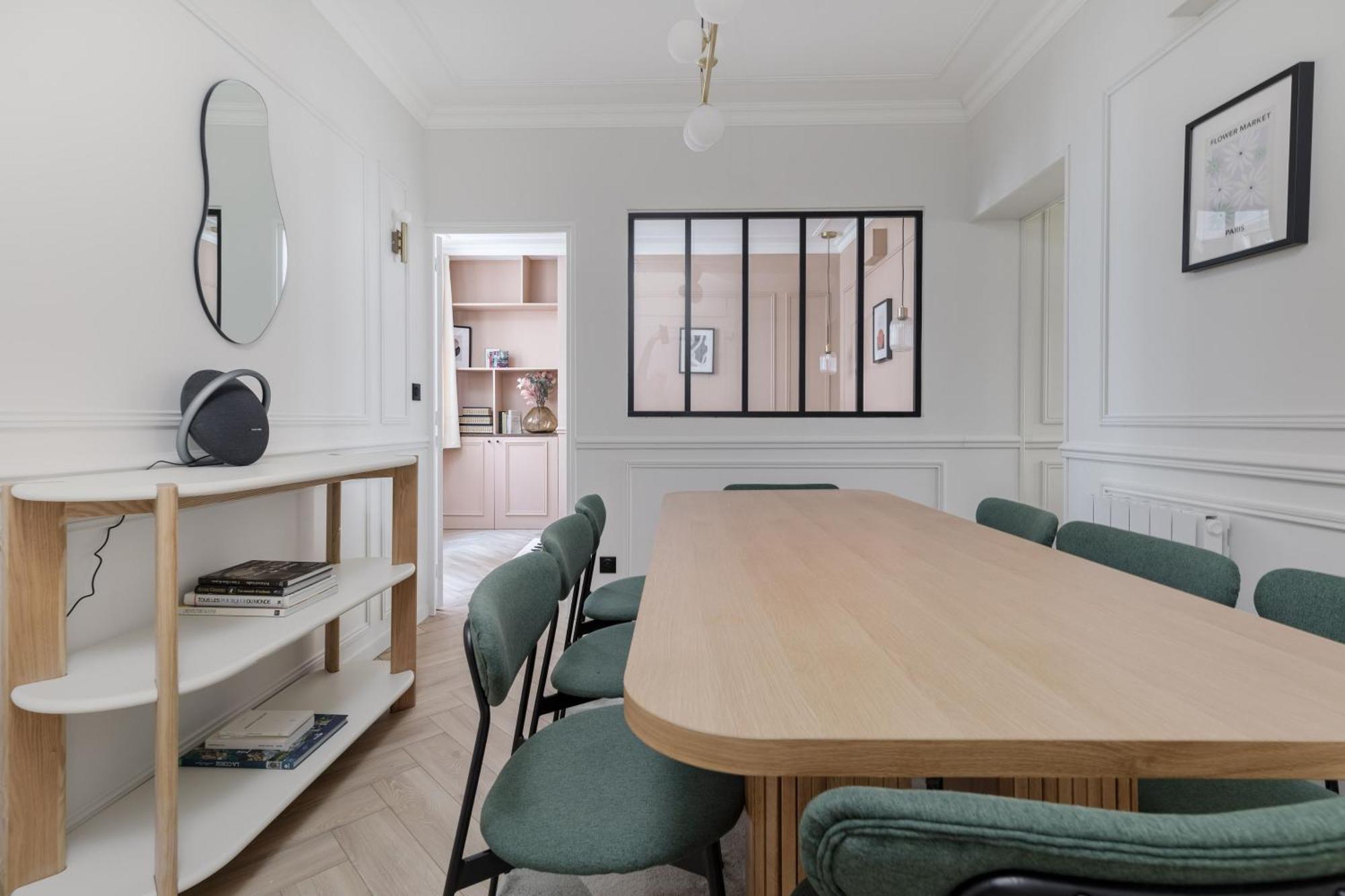 Poetic Stay - Louvre Париж Экстерьер фото