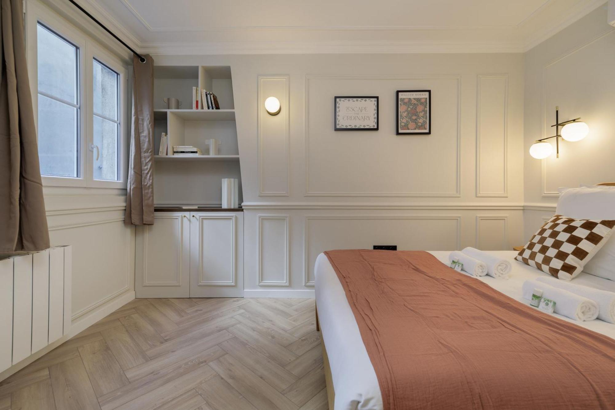 Poetic Stay - Louvre Париж Экстерьер фото