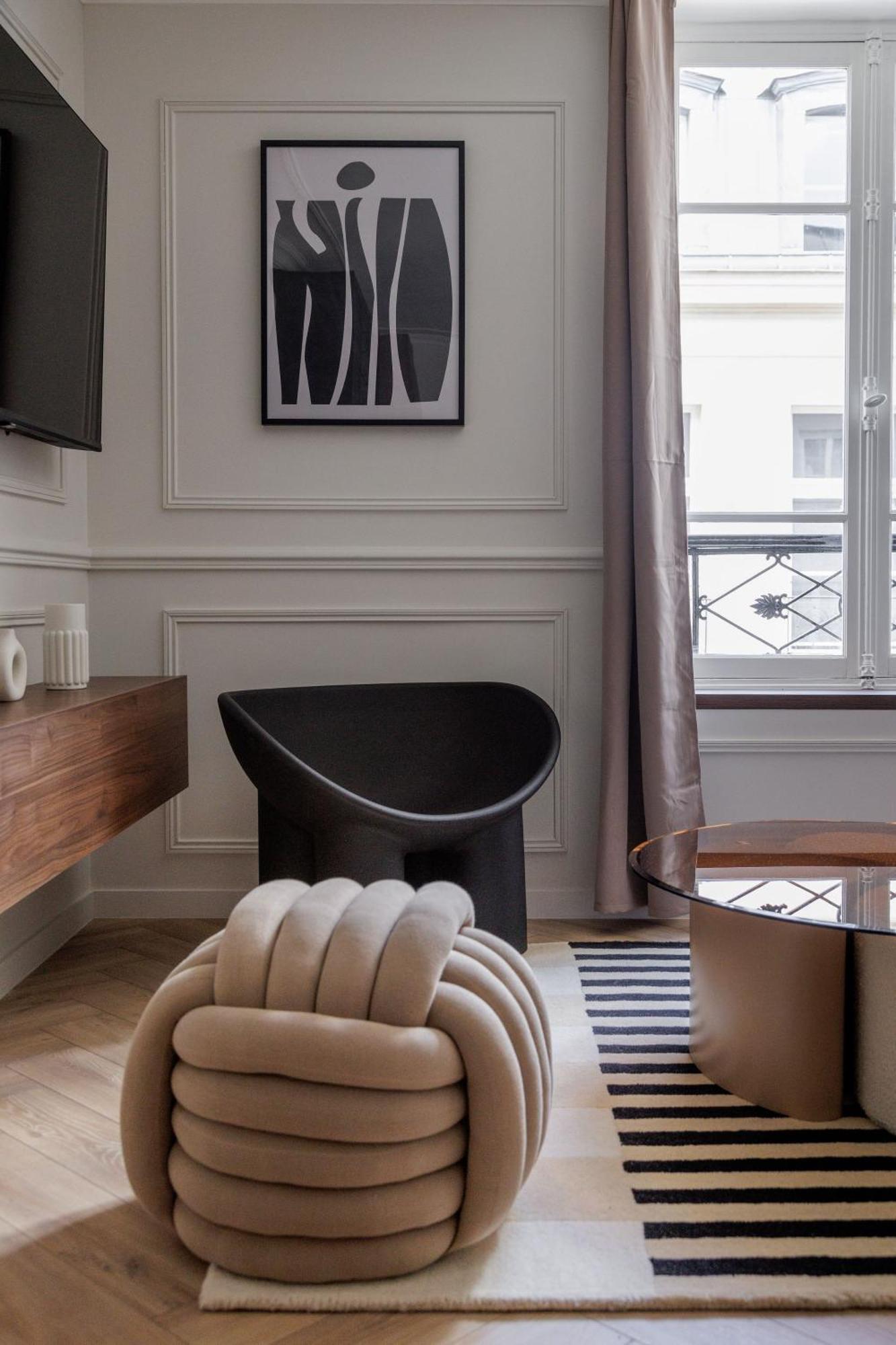 Poetic Stay - Louvre Париж Экстерьер фото