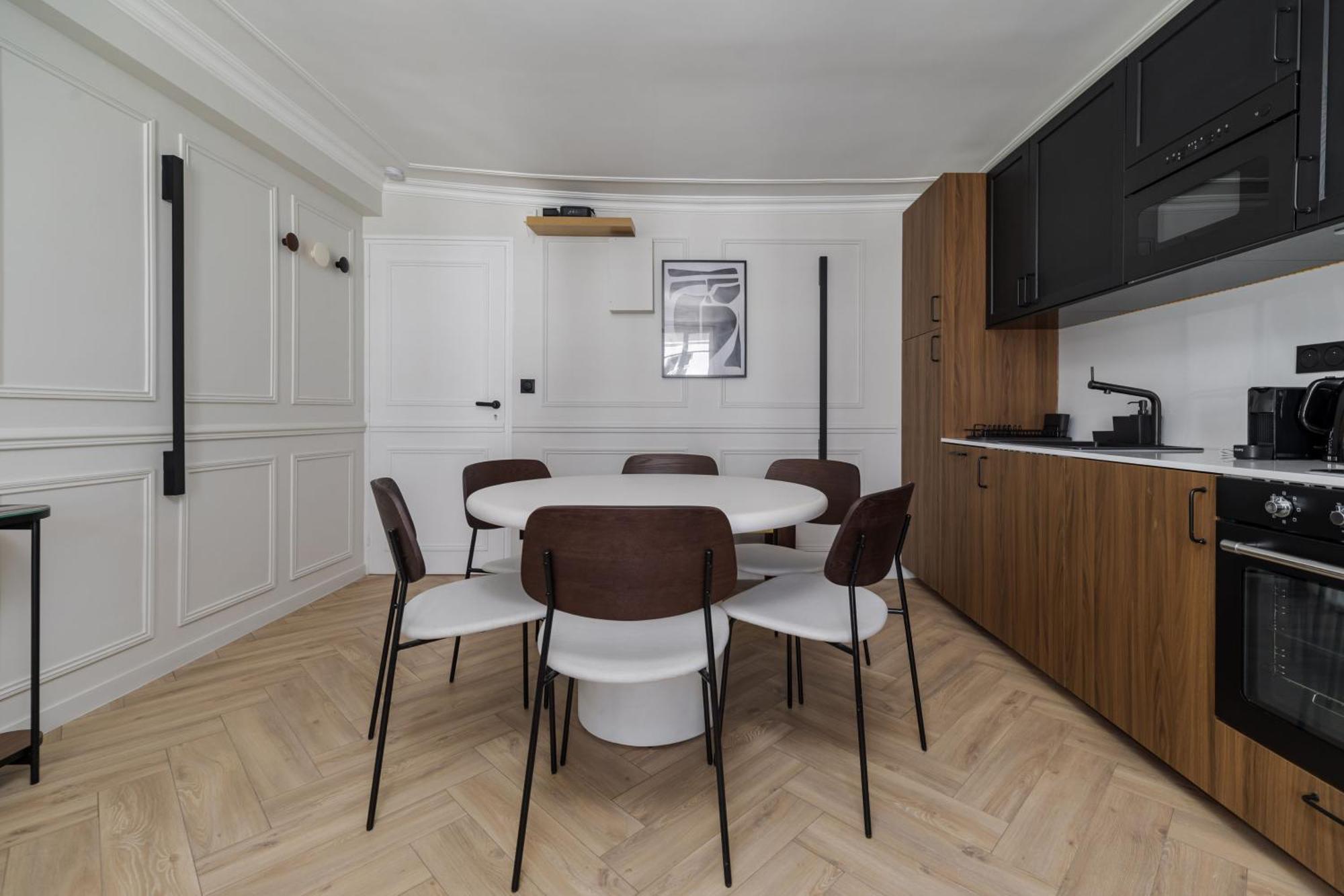 Poetic Stay - Louvre Париж Экстерьер фото